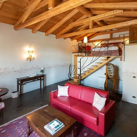 팜스테이 Tiboldi *