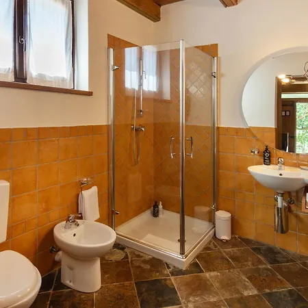 Tiboldi 팜스테이 카날레